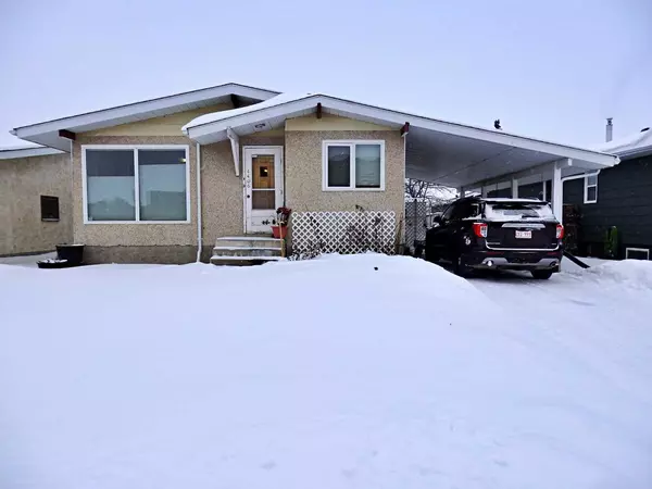 4406 49 AVE, Vermilion, AB T9X 1P7