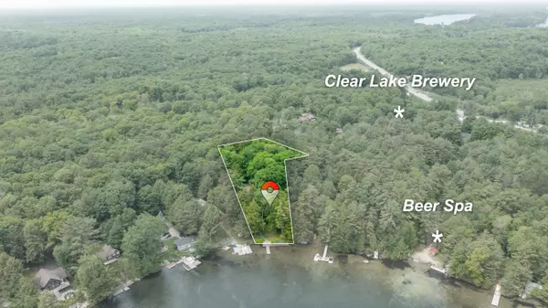 Muskoka Lakes, ON P0C 1M0,1015 Melody Hill RD