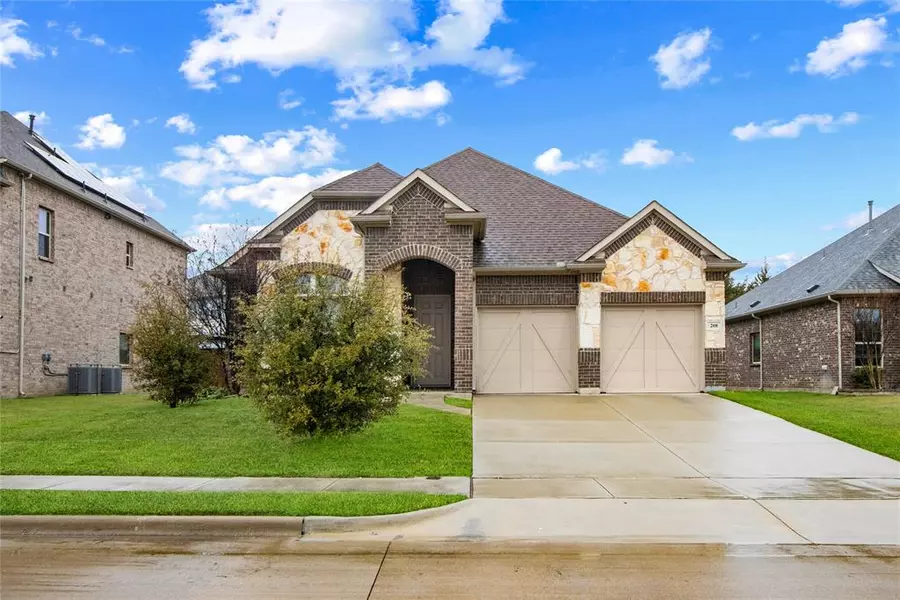 208 Burberry, Grand Prairie, TX 75052