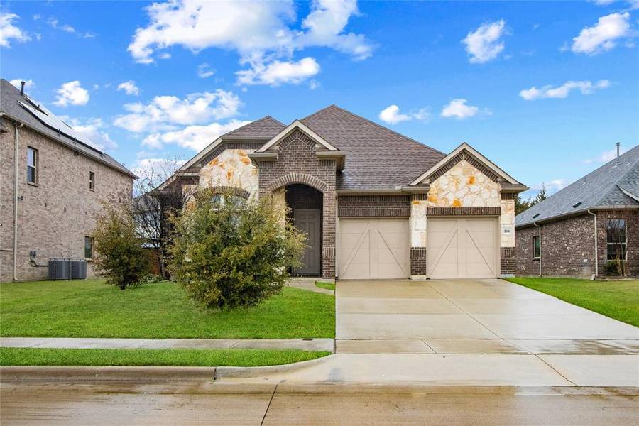 208 Burberry, Grand Prairie, TX 75052