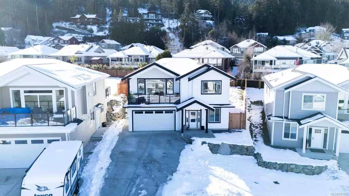 Ladysmith, BC V3W 8C3,143 Francis Pl