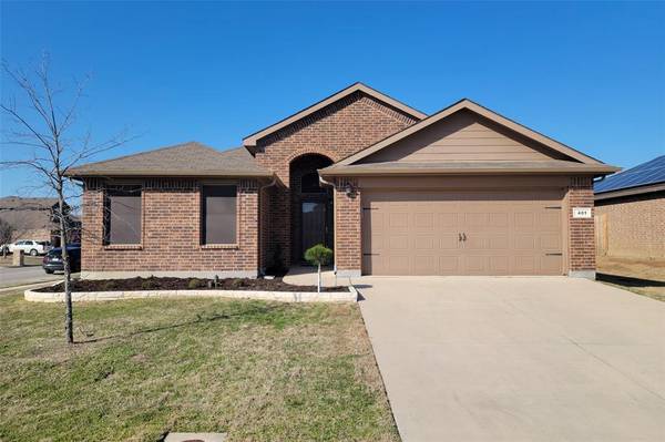 401 Saratoga Drive, Ponder, TX 76259