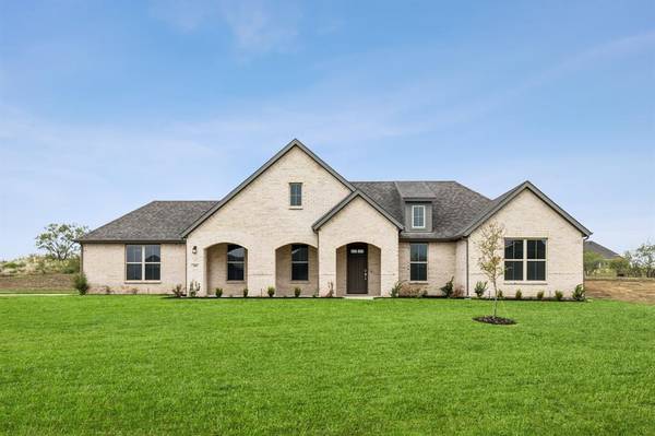 311 Rancher Trail, Waxahachie, TX 75165