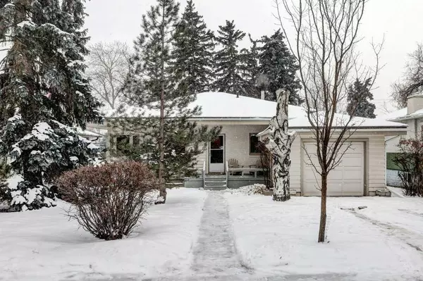 1623 9 ST NW, Calgary, AB T2M 3L5