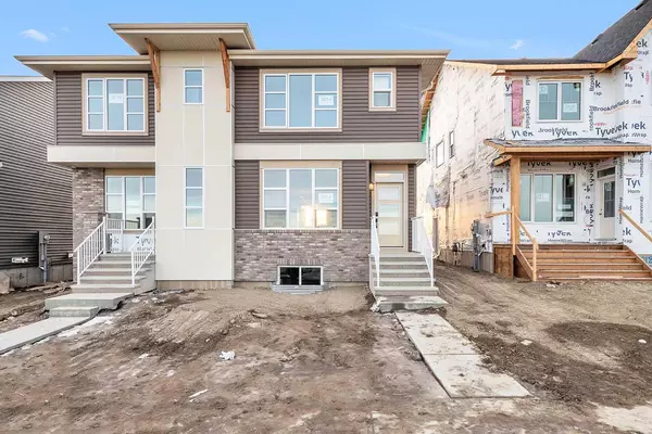 3014 Chinook Winds DR Southwest, Airdrie, AB T4B 5P6