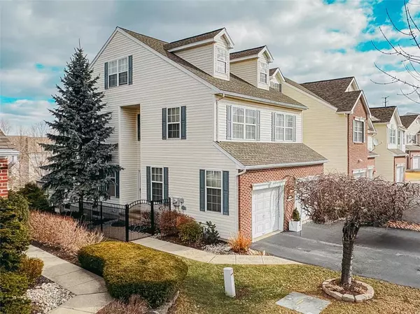 5285 Dartmouth Drive, Lower Macungie Twp, PA 18062