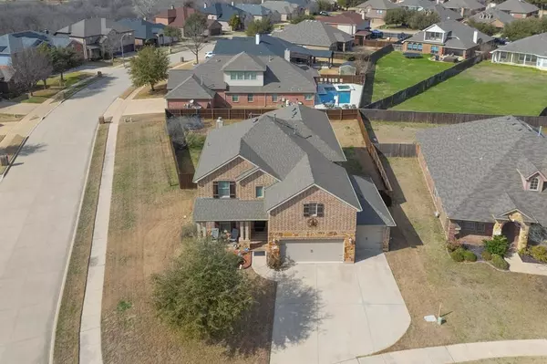 9501 Drovers View Trail, Fort Worth, TX 76131