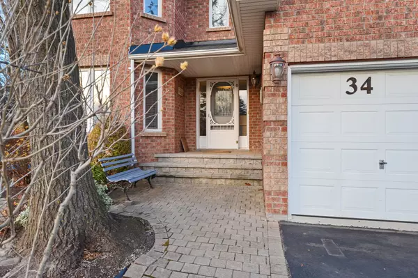 East Gwillimbury, ON L9N 1E7,34 Hollis CRES