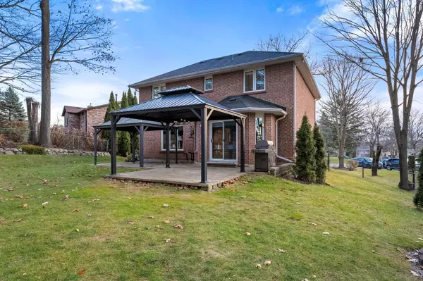 East Gwillimbury, ON L9N 1E7,34 Hollis CRES