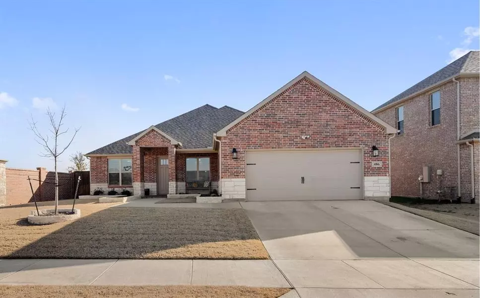 486 Colt Drive, Lavon, TX 75166