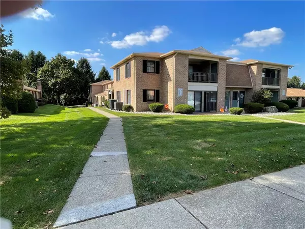 Lower Macungie Twp, PA 18062,2766 Rolling Green Place