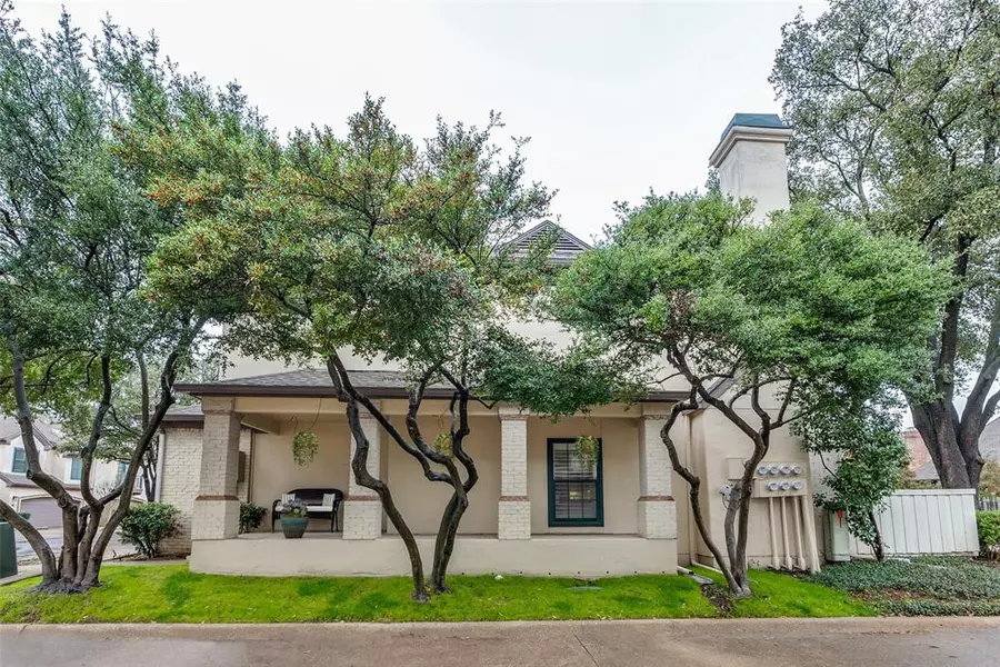 5950 Lindenshire Lane #401, Dallas, TX 75230