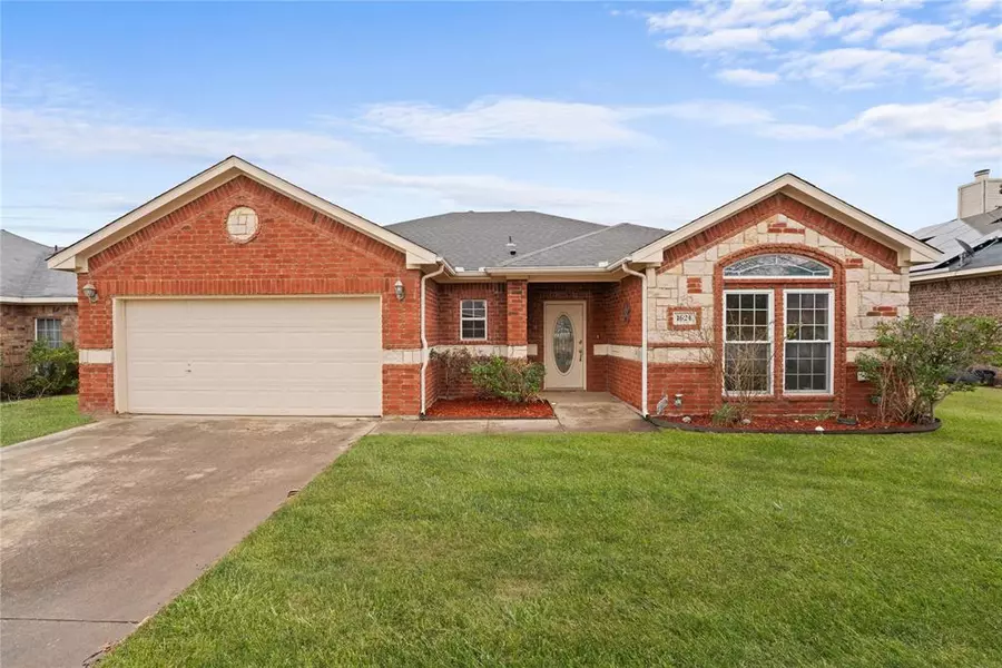 1624 Makayla Lane, Seagoville, TX 75159