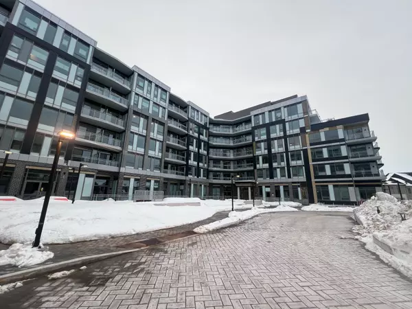 2501 Saw Whet BLVD #215, Oakville, ON L6M 5N2