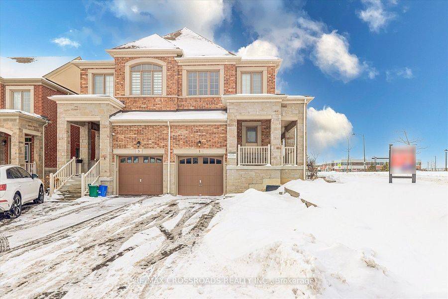 1 Kester CT, East Gwillimbury, ON L9N 0P3