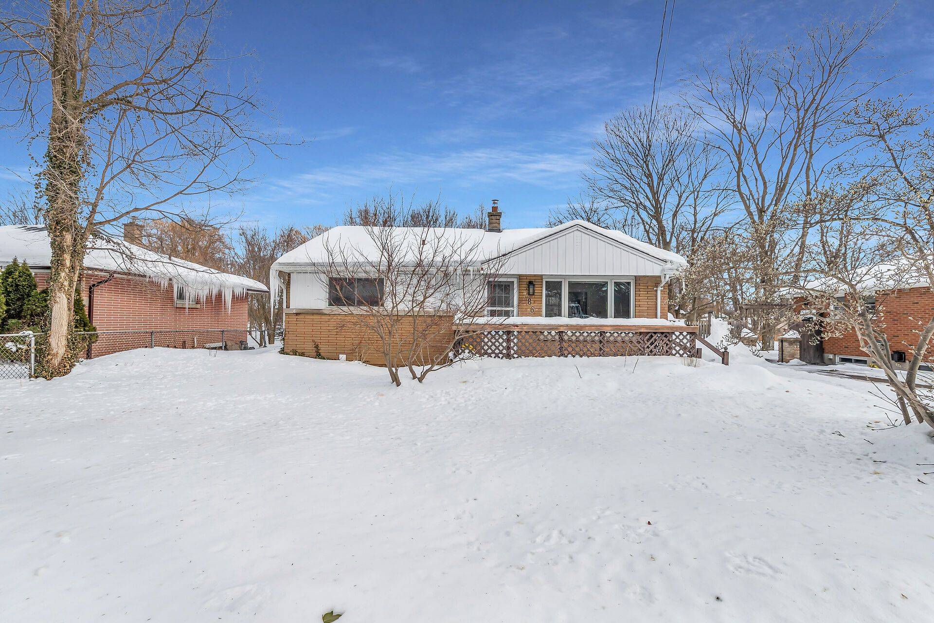 Woodstock, ON N4S 7J5,286 Brompton AVE