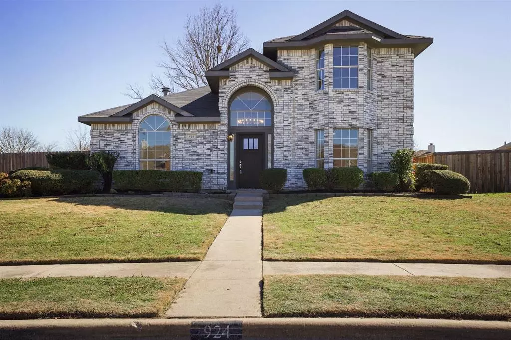 Cedar Hill, TX 75104,924 Waterview Drive