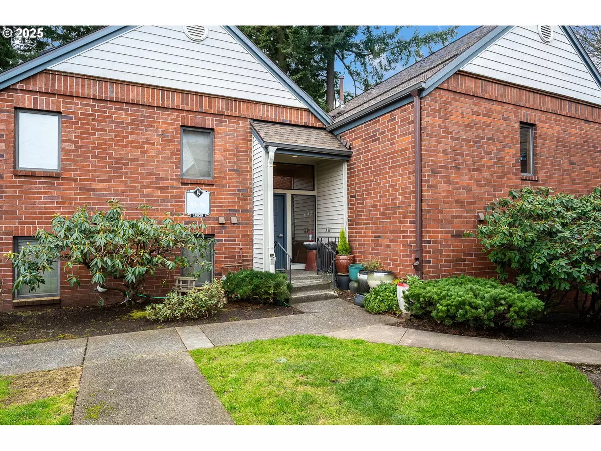 Portland, OR 97230,15025 NE SACRAMENTO ST #54