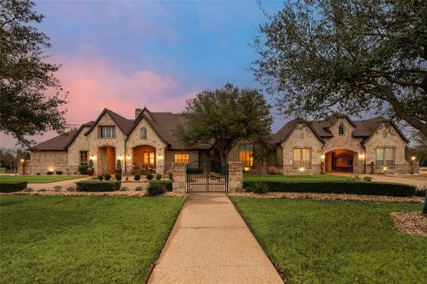 1284 Somerset Lane, Mclendon Chisholm, TX 75032