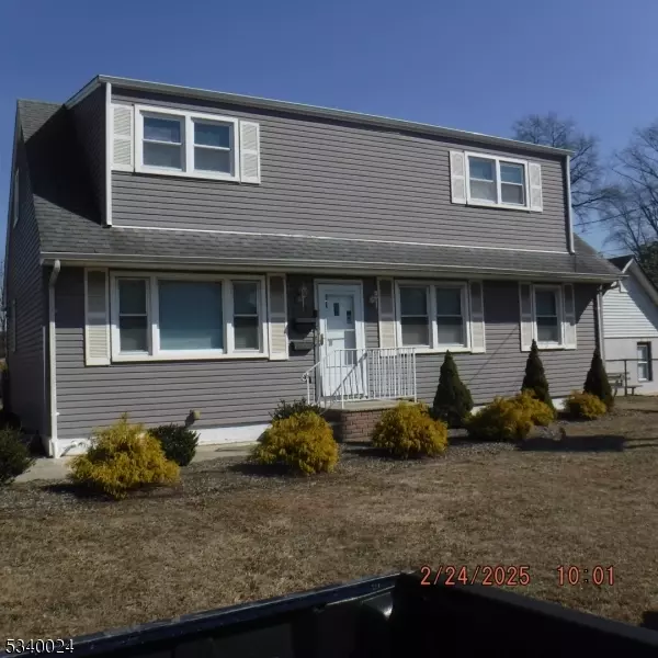 Manville Boro, NJ 08835,157 S 21st Ave #2