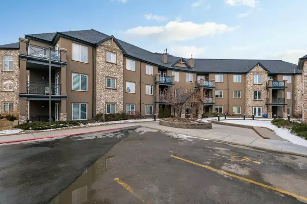 Calgary, AB T3H4Z1,1888 Signature PARK Southwest #2105