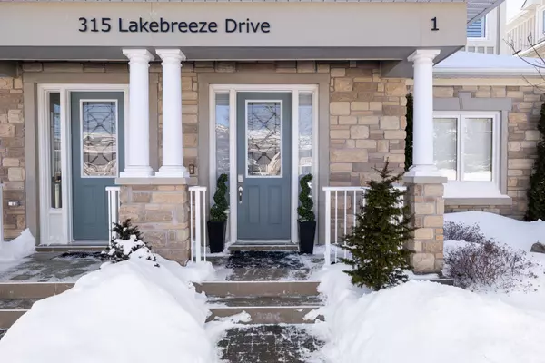 Clarington, ON L1B 0A1,315 Lakebreeze DR #1