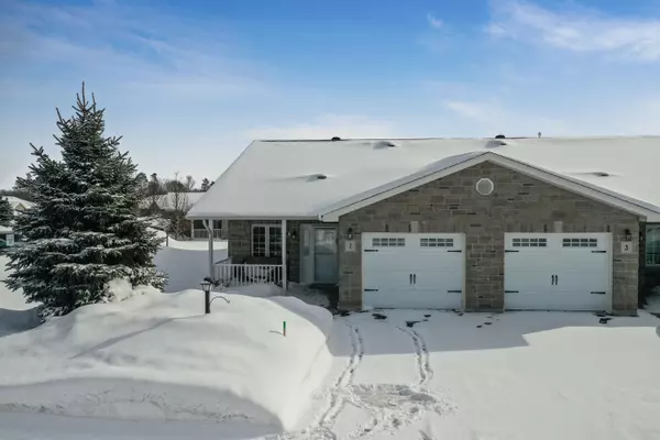 1 GARDEN GROVE CRES, Wasaga Beach, ON L9Z 0E6