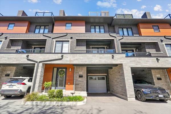 2071 Ghent AVE #3, Burlington, ON L7R 1Y4