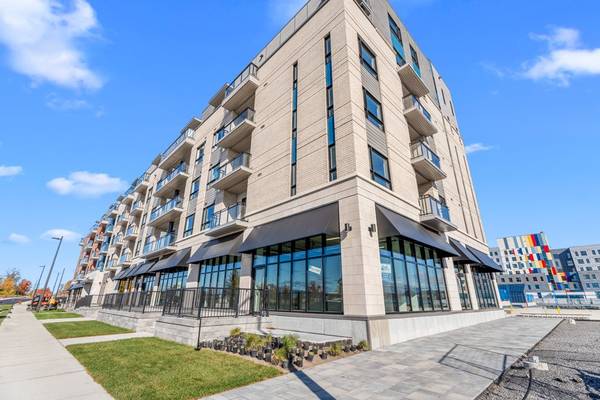 393 CODD'S RD #D109, Manor Park - Cardinal Glen And Area, ON K2M 2E9