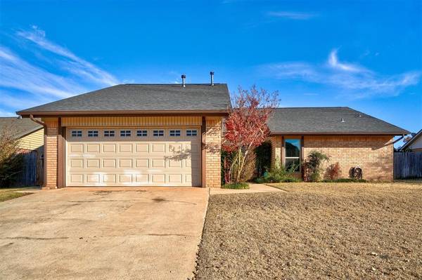 12404 Bannockburn Place, Oklahoma City, OK 73142