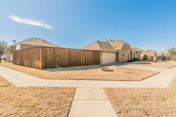 Lake Worth, TX 76135,6313 Keyhole Circle