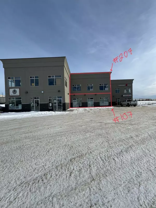 Grande Prairie, AB T8V 3A6,8801 Resources RD #107