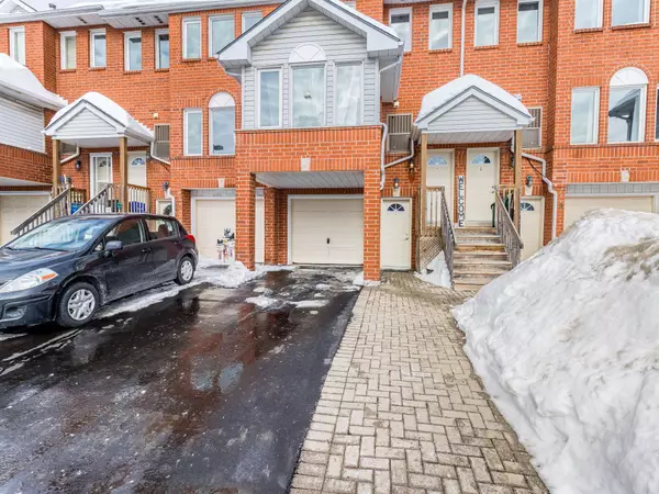 Halton Hills, ON L7G 5M1,37 Wylie CIR #38