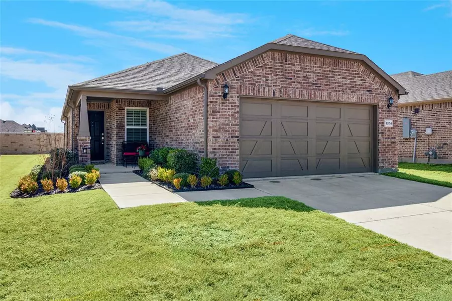 1204 Rough Hollow Drive, Mckinney, TX 75071