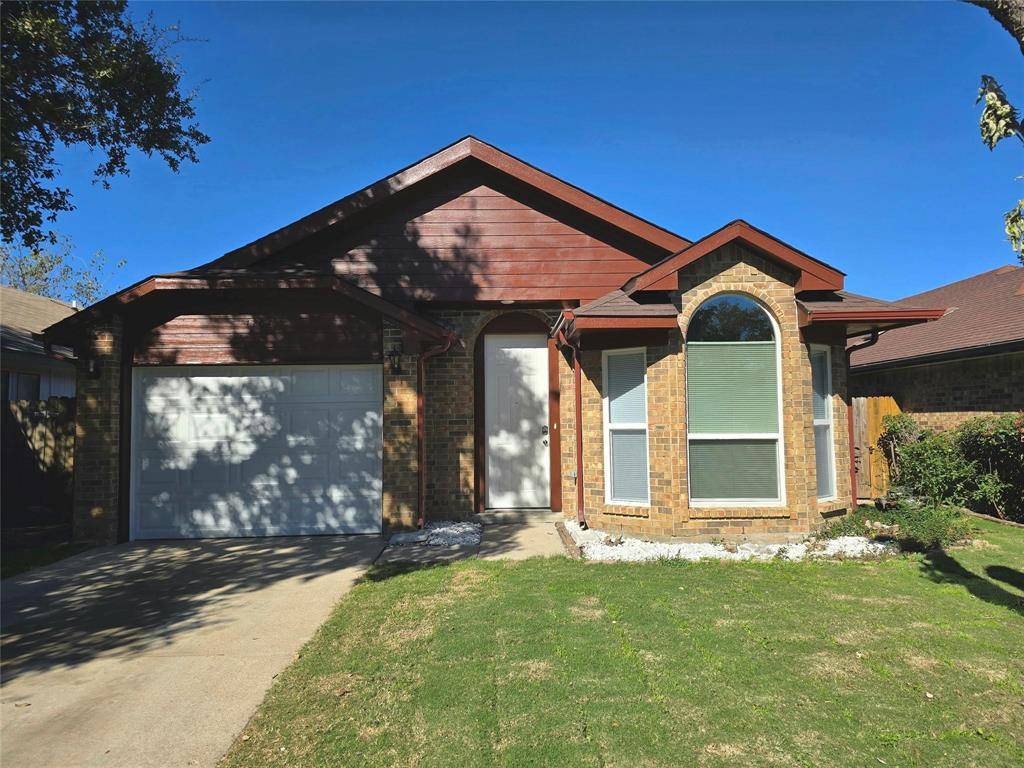 1704 Woodhall Way, Fort Worth, TX 76134