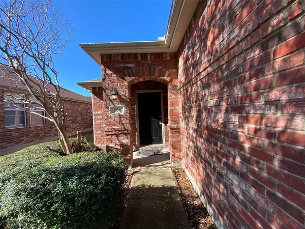 504 Pinto Lane, Forney, TX 75126