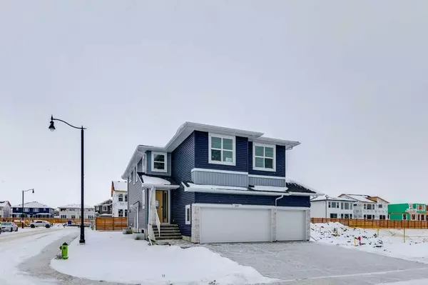 241 Dawson Wharf CRES, Chestermere, AB T1X2X6