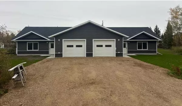 5204 45 Ave, Fort Vermilion, AB T0H1N0