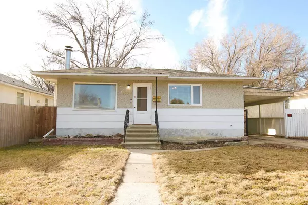 1136 29 ST South, Lethbridge, AB T1K 2W8