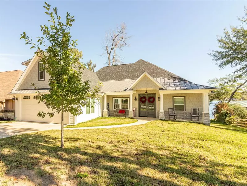 420 Island Drive, Murchison, TX 75778