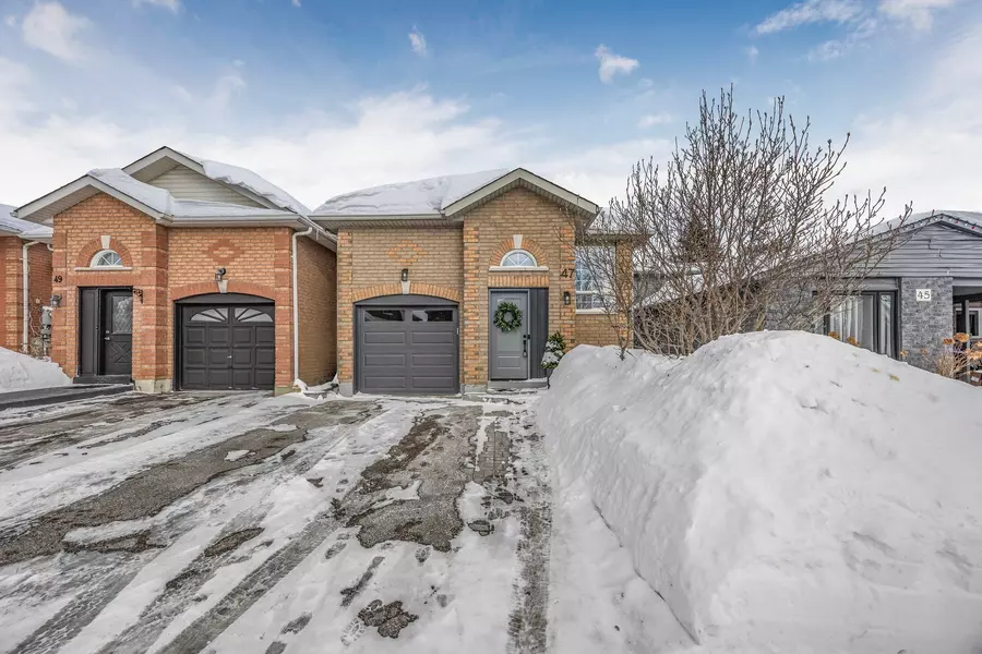 47 Longview DR, Bradford West Gwillimbury, ON L3Z 2Z2