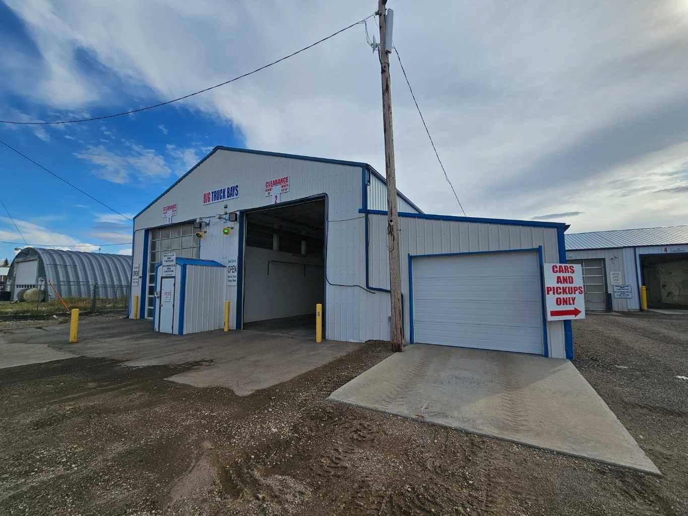 Milk River, AB T0K1M0,209 8 AVE NW