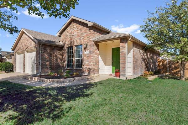 405 Butternut Drive, Fate, TX 75087