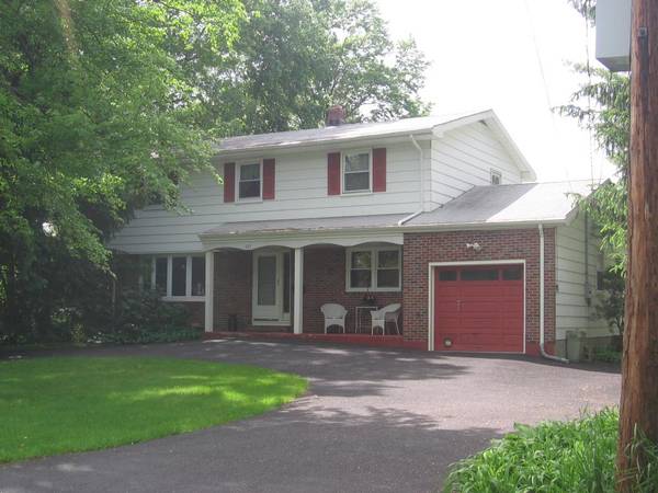 381 S Morris St, Randolph Twp., NJ 07869