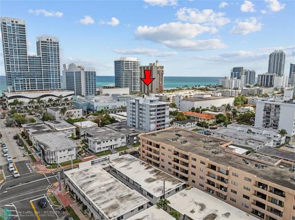 Miami Beach, FL 33141,6855 Abbott Ave  #5-504