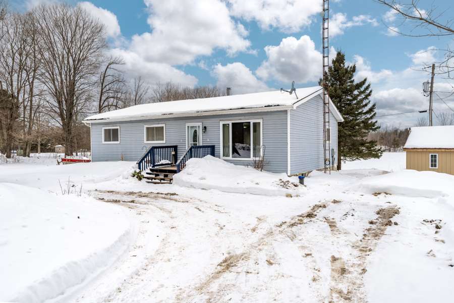 461 Holden RD, Stone Mills, ON K0K 2W0