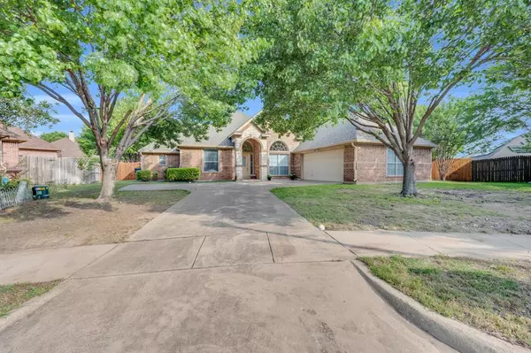 Waxahachie, TX 75165,111 Monarch Court