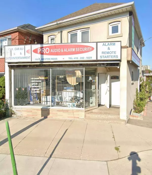 1667 Weston RD E, Toronto W04, ON M9N 1V3