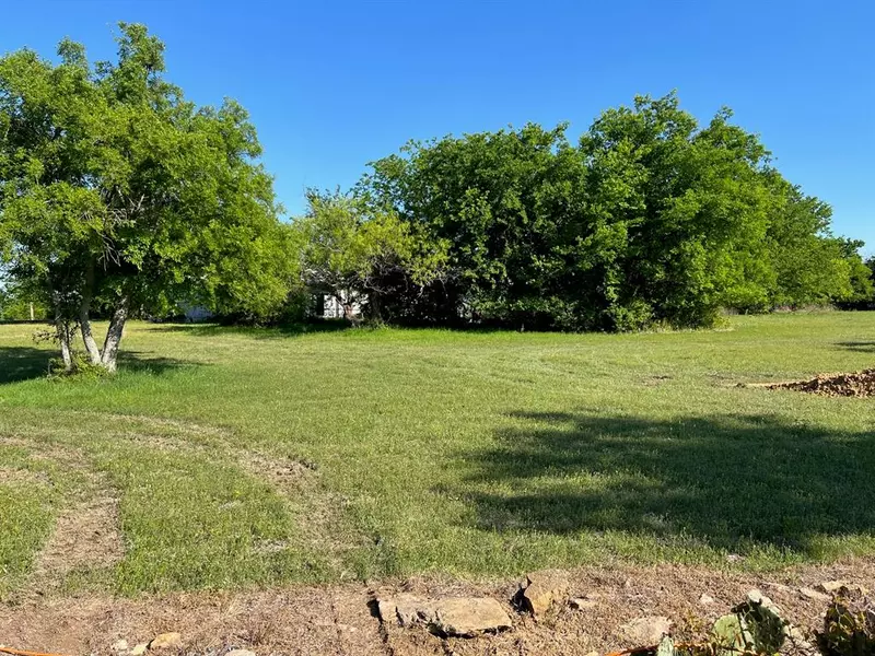 0, Lot 4 Lanai Circle, Runaway Bay, TX 76426