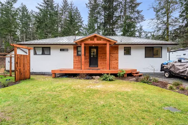 1977 Coleman Rd, Courtenay, BC V9J 1V8